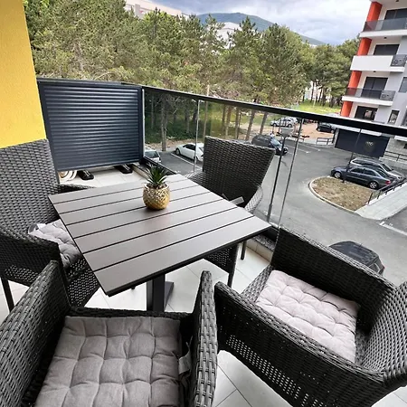 شقة Nina Centar *